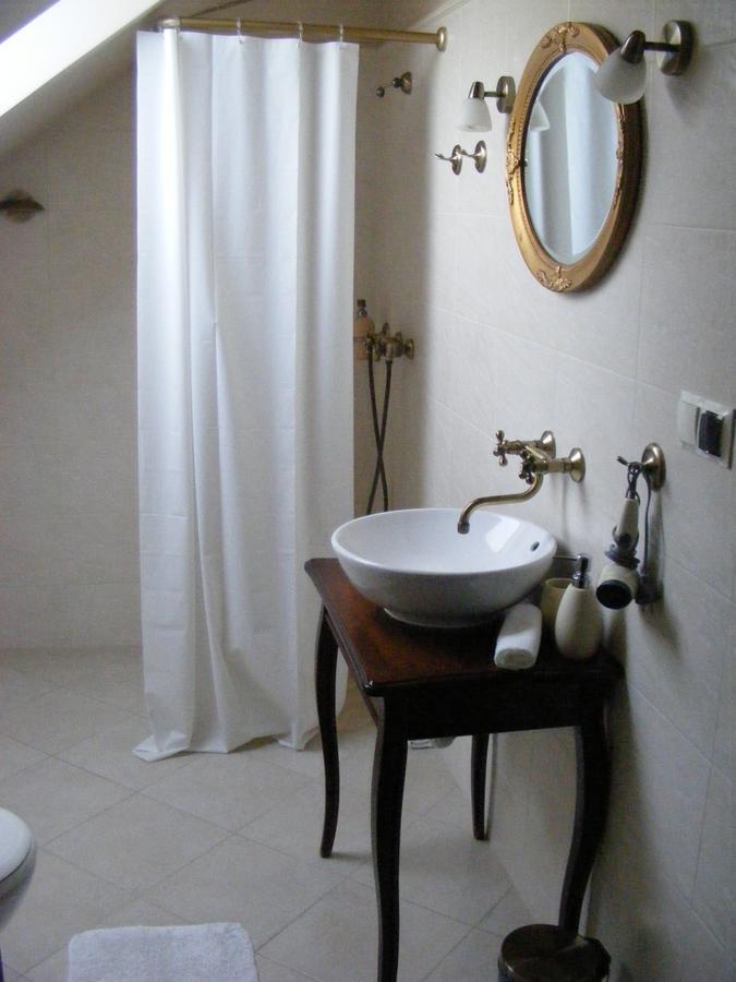 Dworek Lachowicze Grzegorzewice Extérieur photo